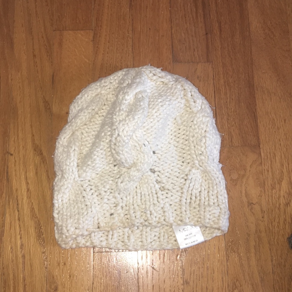 Super comfy knit hat